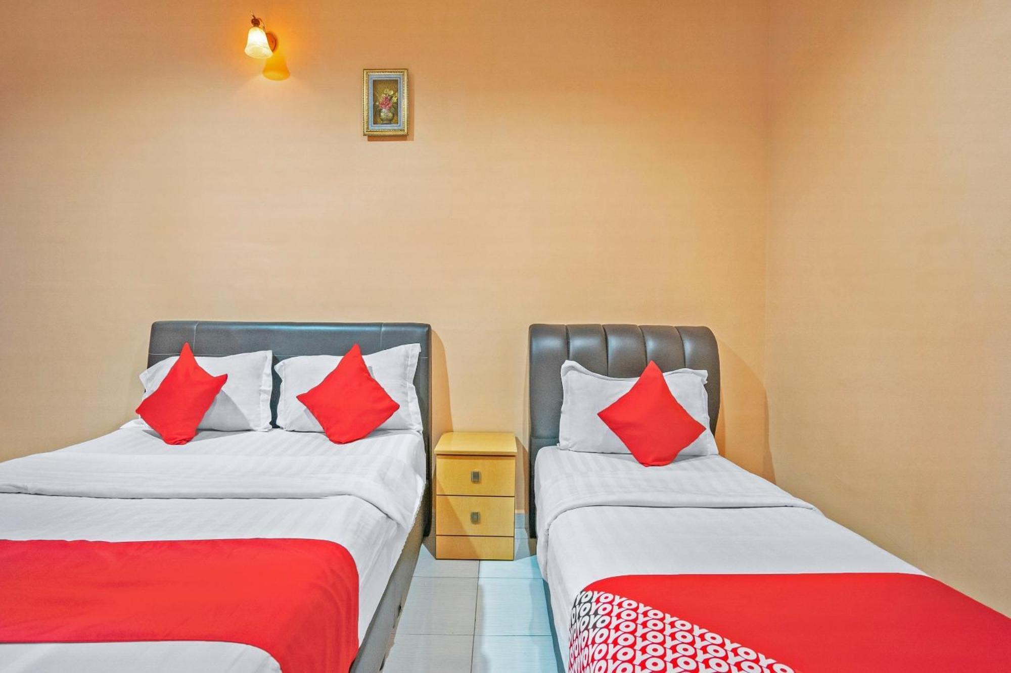 Sz Hotel Лумут Экстерьер фото