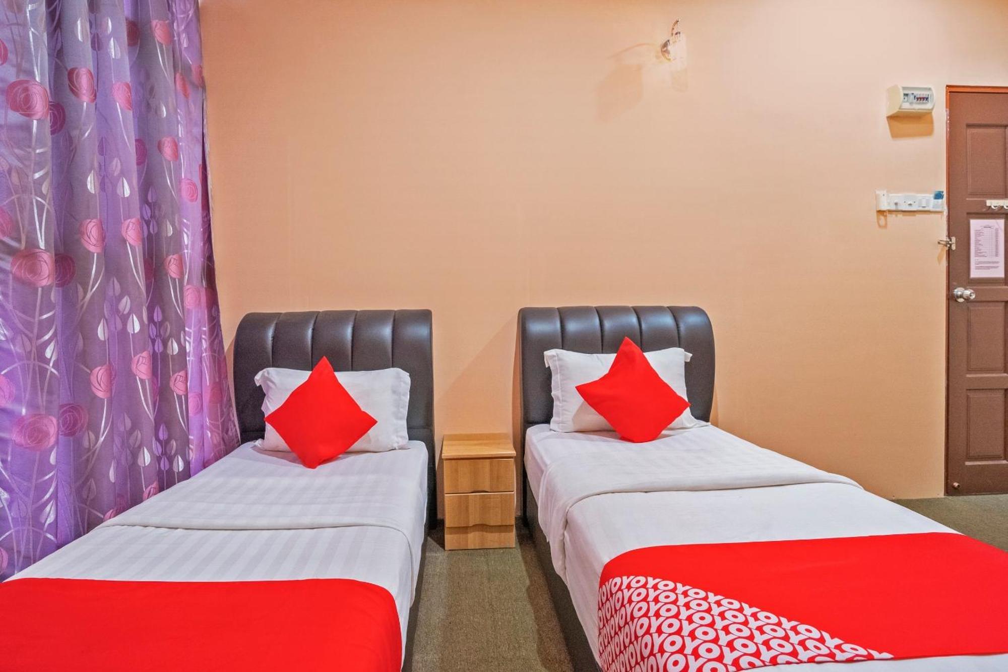Sz Hotel Лумут Экстерьер фото