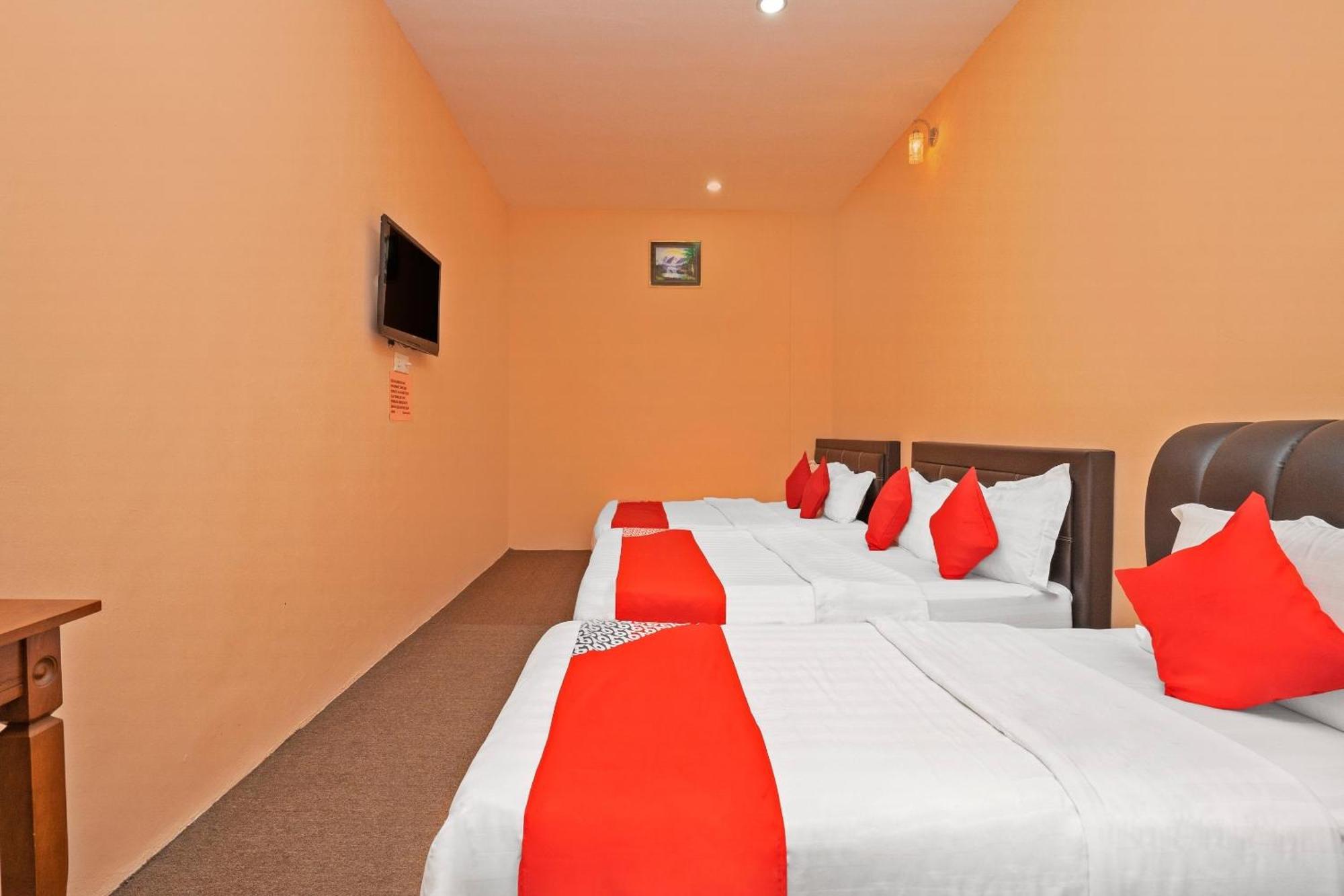 Sz Hotel Лумут Экстерьер фото