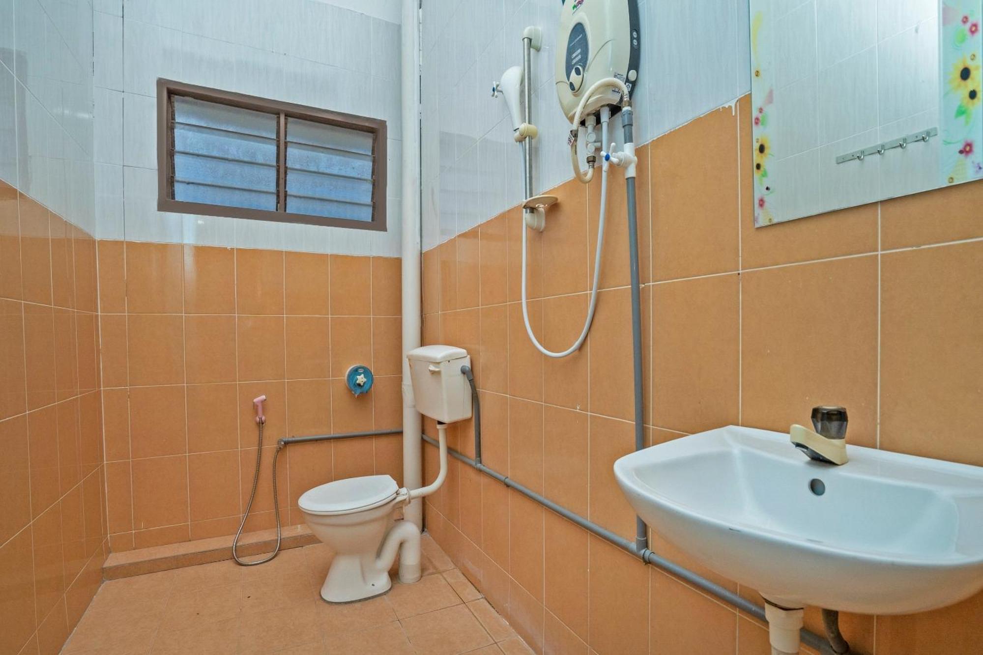 Sz Hotel Лумут Экстерьер фото